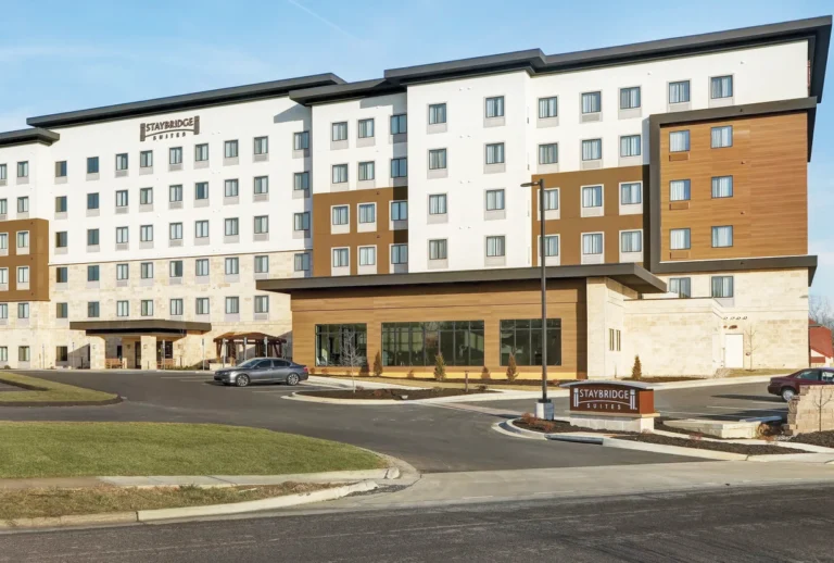 Staybridge Suites Overland Park KS
